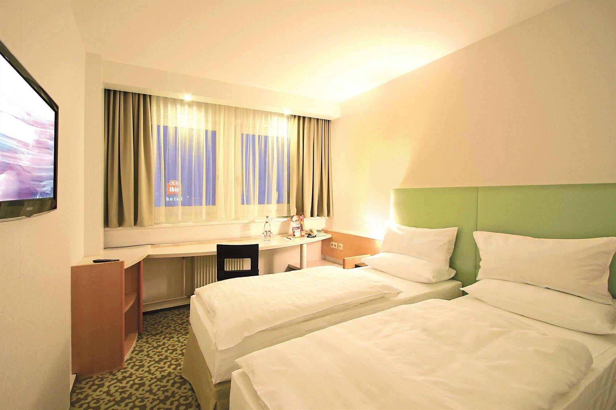 Ibis Dresden Koenigstein Hotel Exterior photo