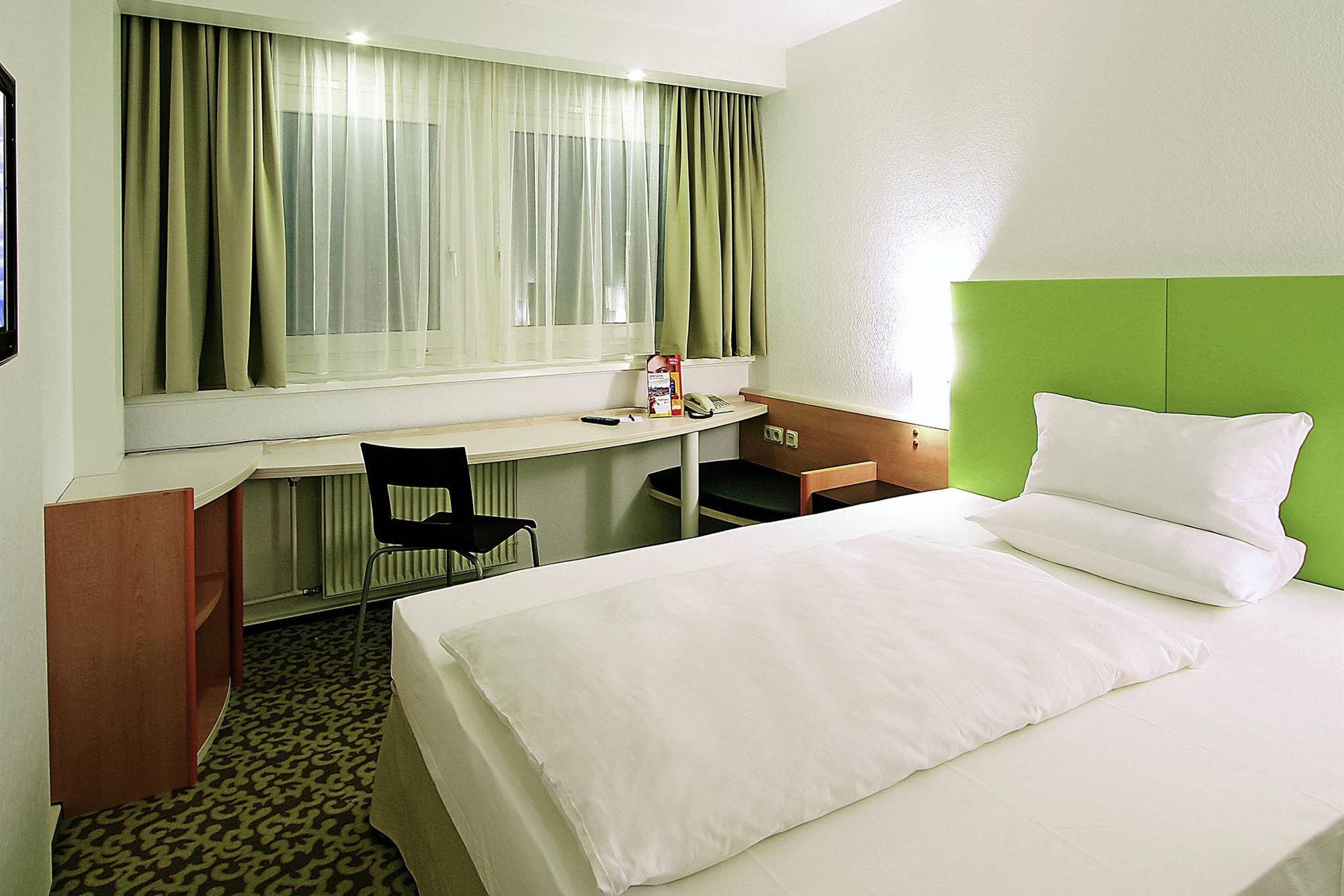 Ibis Dresden Koenigstein Hotel Exterior photo